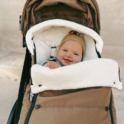 envelopper dans chancelière poussette couvrepieds bebe heureux