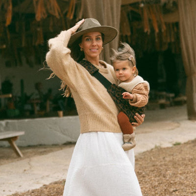 echarpe de portage bebe maman promenade