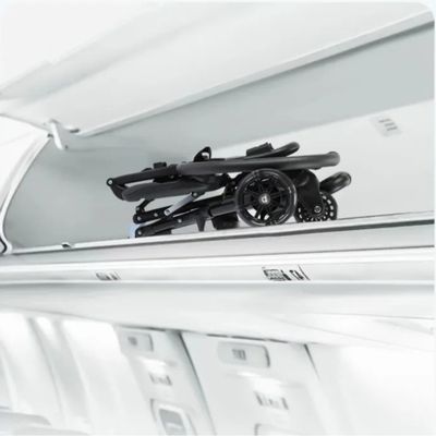 poussette dans cabine avion